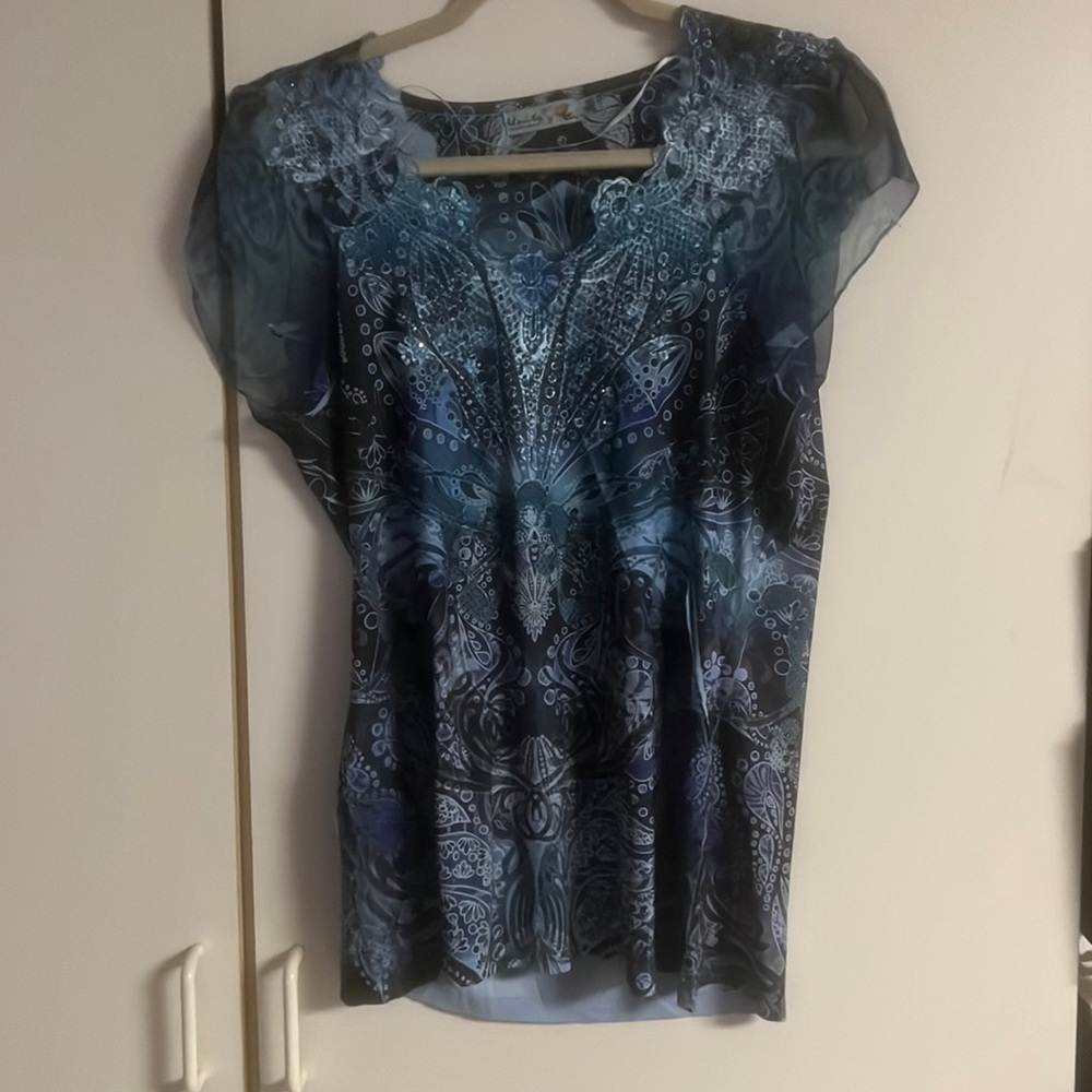 Short sleeve dress shirt